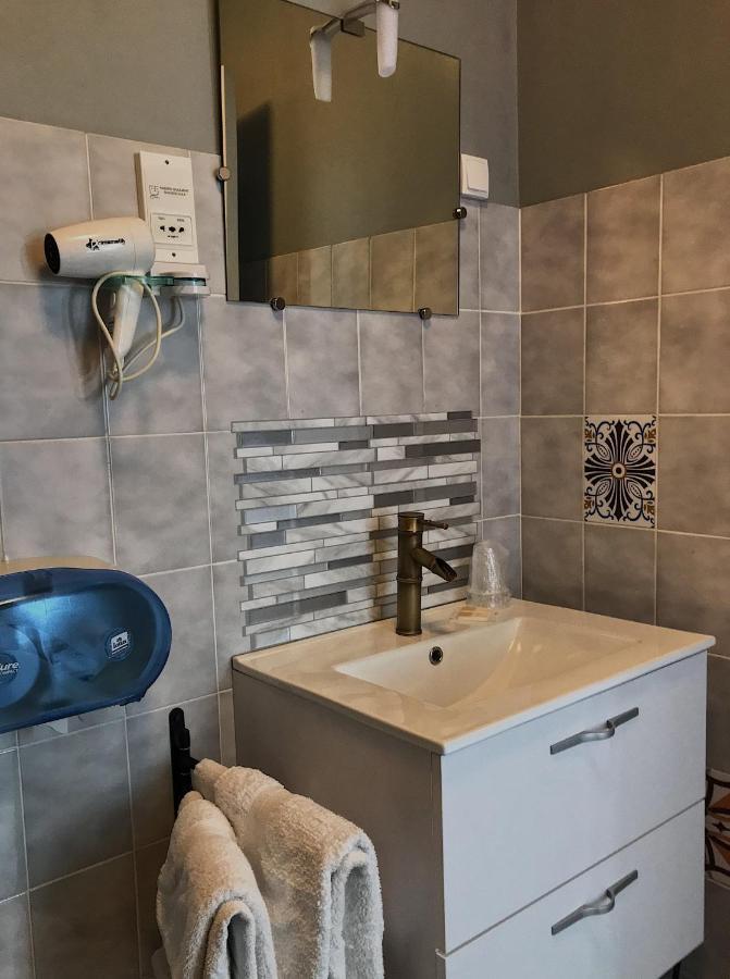 Les Montois Hotel