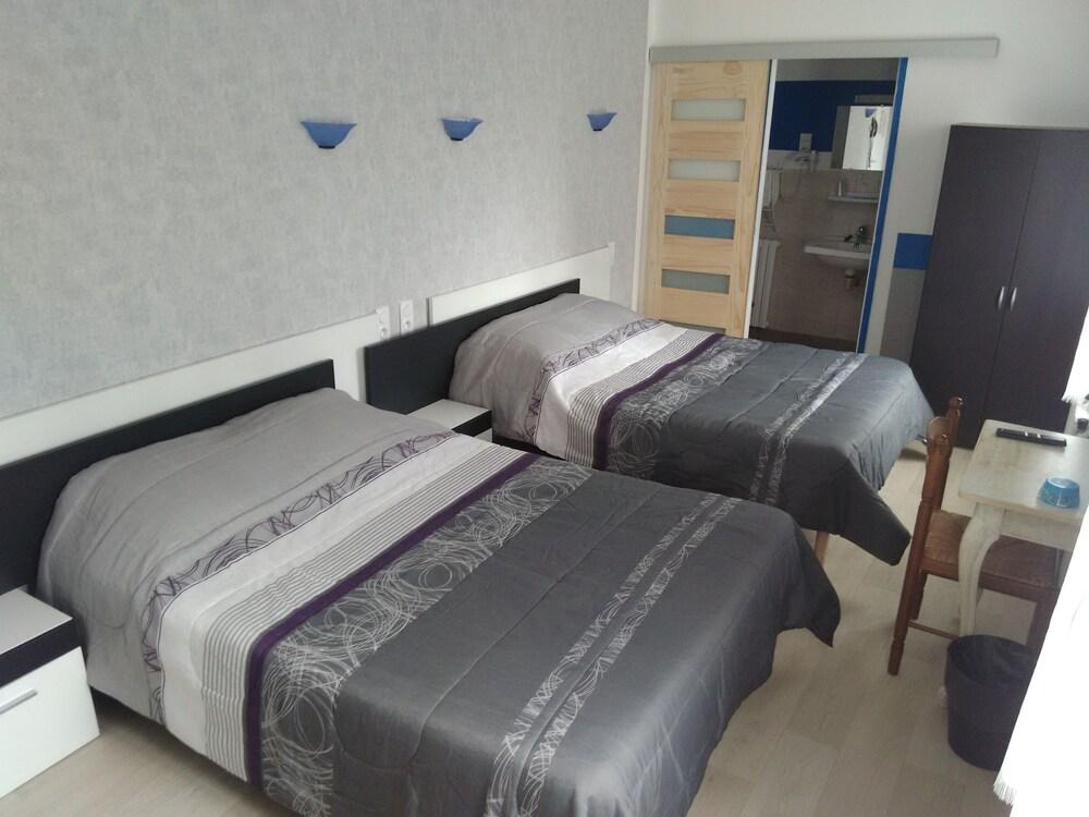 Les Montois 2* Céaux
