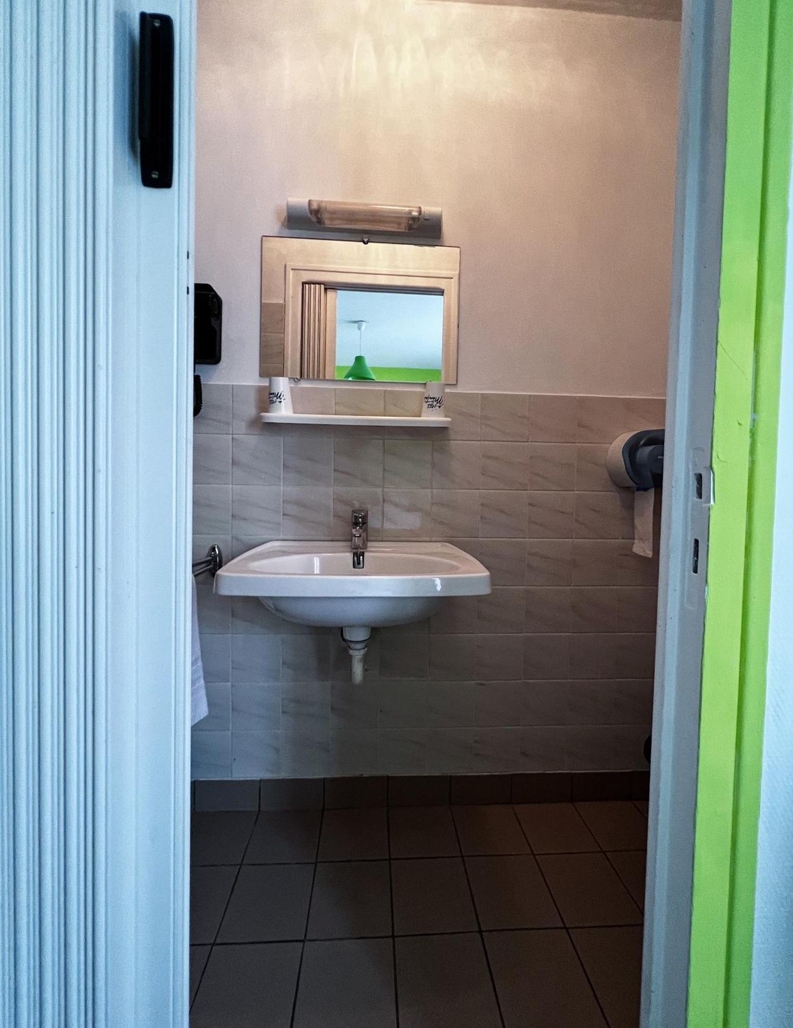Les Montois Hotel 2*